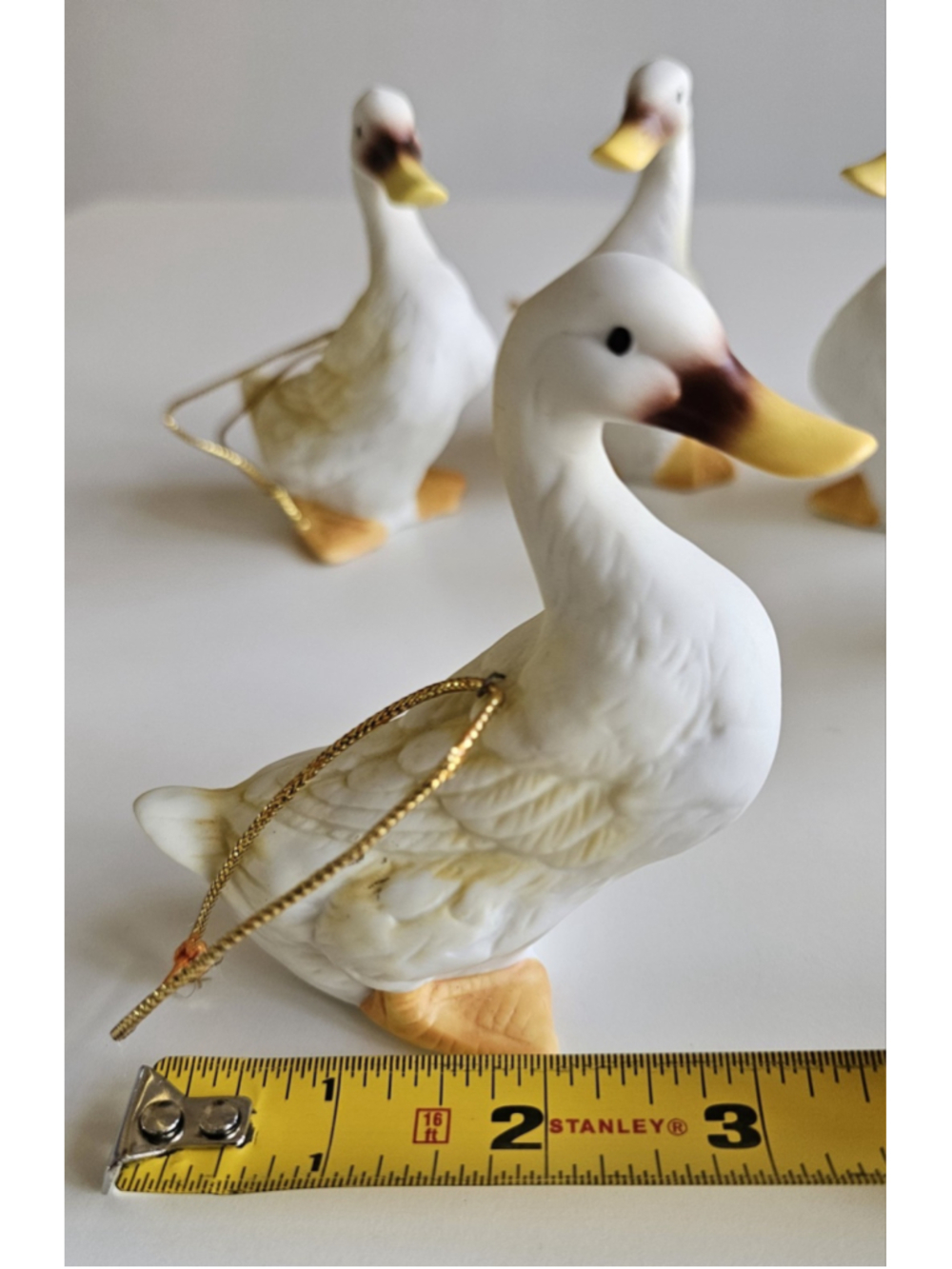 Vintage Set of 5 Bisque Porcelain White Duck Ornaments - Farmhouse Decor - Picture 3 of 12